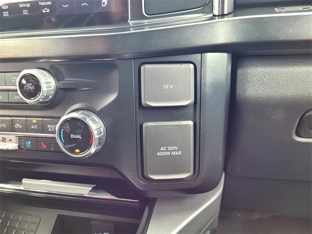 2024 Ford F-350SD Lariat DUALLY DIESEL