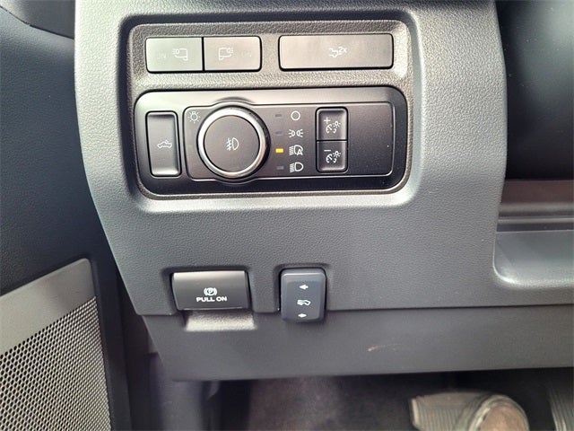 2024 Ford F-350SD Lariat DUALLY DIESEL