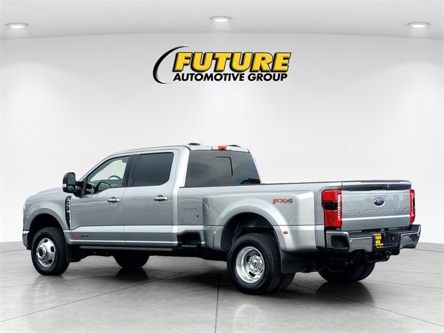 2024 Ford F-350SD Lariat DUALLY DIESEL