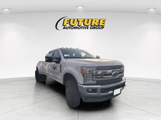 2017 Ford F-350SD Lariat DRW
