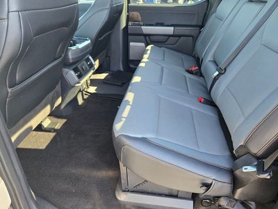 2023 Ford F-150 Lightning Lariat Crew Cab 4WD w/Leather & Nav