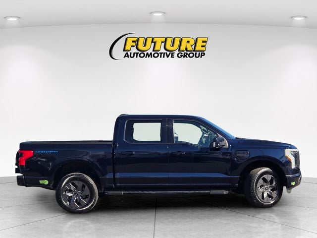 2023 Ford F-150 Lightning Lariat Crew Cab 4WD w/Leather & Nav