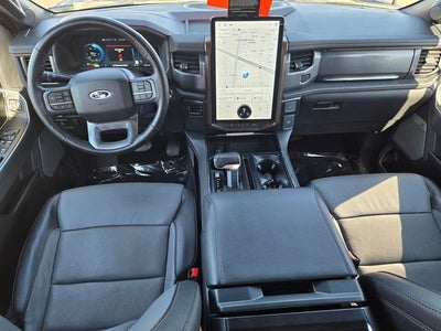2023 Ford F-150 Lightning Lariat Crew Cab 4WD w/Leather & Nav