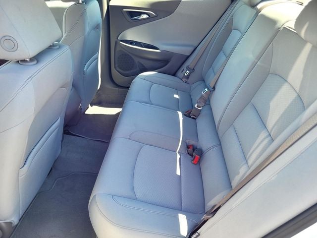 2022 Chevrolet Malibu LS 1FL