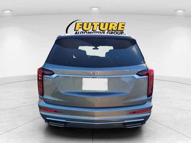 2024 Cadillac XT6 Luxury