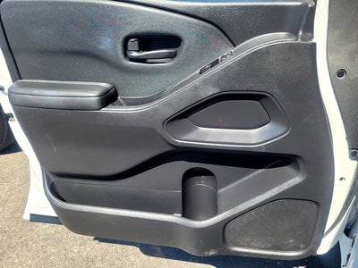 2022 Nissan Frontier S