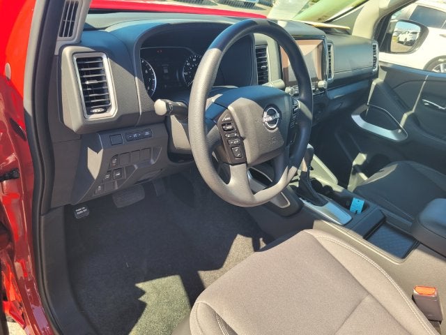 2024 Nissan Frontier SV 4WD