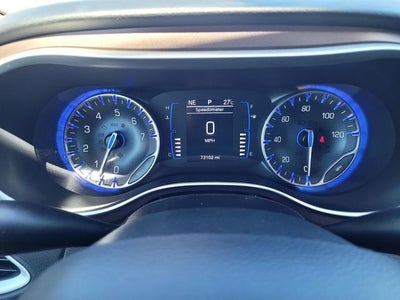 2022 Chrysler Voyager LX