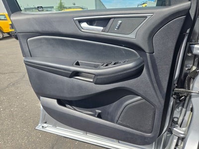 2020 Ford Edge SE AWD