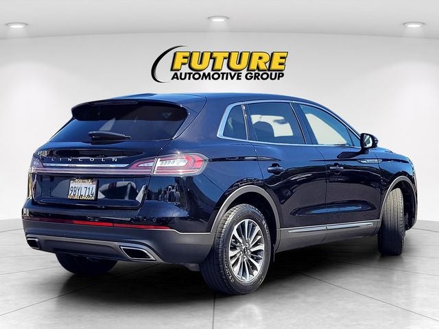 2022 Lincoln Nautilus Standard