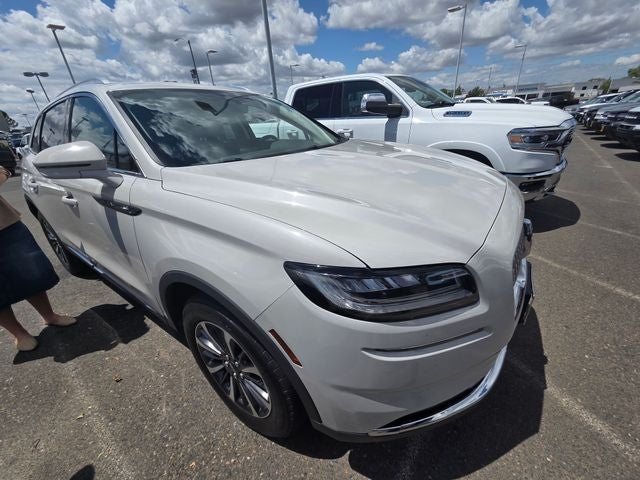2023 Lincoln Nautilus Standard