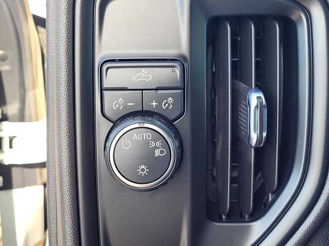 2023 Chevrolet Silverado 1500 WT