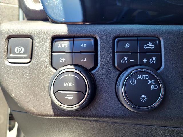 2023 Chevrolet Silverado 1500 LT LT1