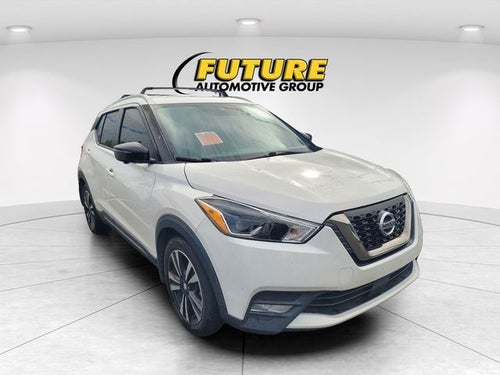2020 Nissan Kicks SR