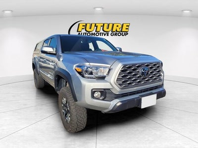 2023 Toyota Tacoma TRD Off-Road lifted V6