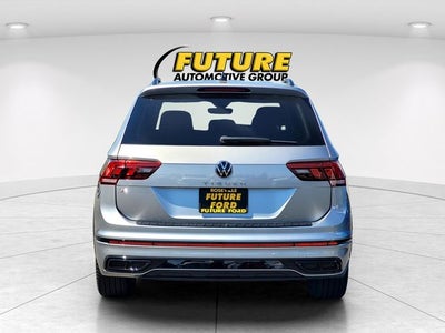 2023 Volkswagen Tiguan 2.0T SE R-Line Black