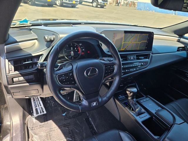 2022 Lexus ES 350 F Sport Sedan w/Nav & Mark Levinson Package