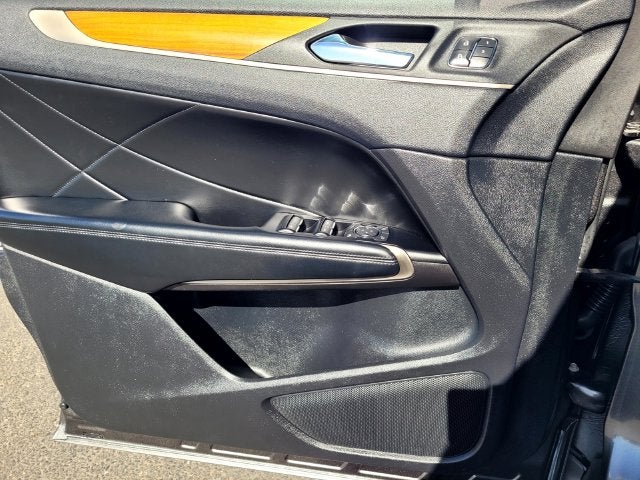 2019 Lincoln MKC Select