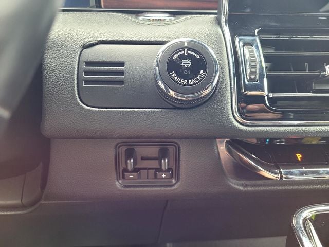 2023 Lincoln Navigator L Reserve
