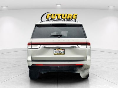 2023 Lincoln Navigator L Reserve