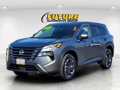2025 Nissan Rogue SV