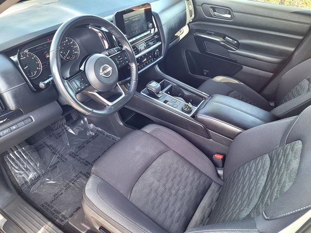 2022 Nissan Pathfinder SV 4WD