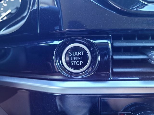 2022 Nissan Pathfinder SV 4WD