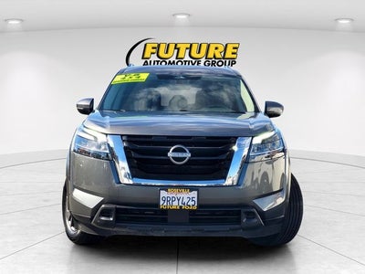 2022 Nissan Pathfinder SV 4WD