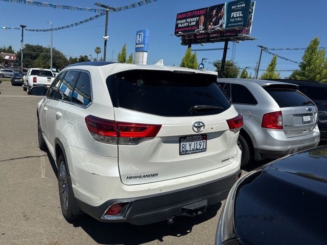 2019 Toyota Highlander Limited Platinum