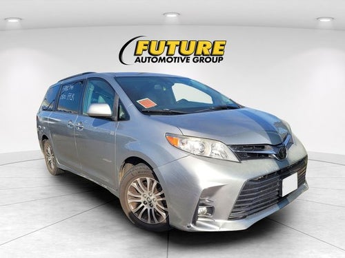 2019 Toyota Sienna XLE 8 Passenger