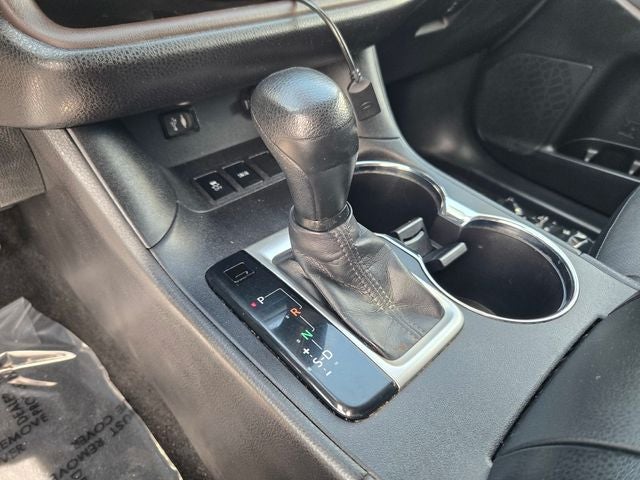 2015 Toyota Highlander LE