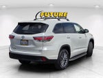 2015 Toyota Highlander LE