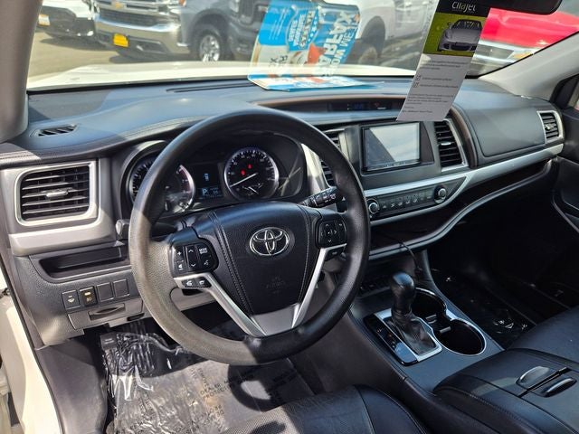 2015 Toyota Highlander LE