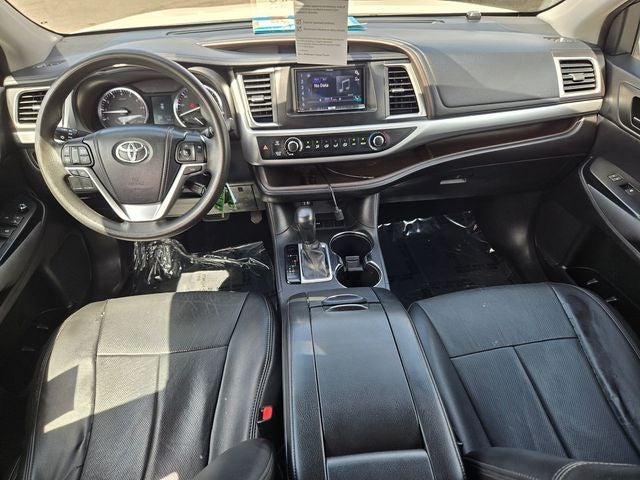 2015 Toyota Highlander LE