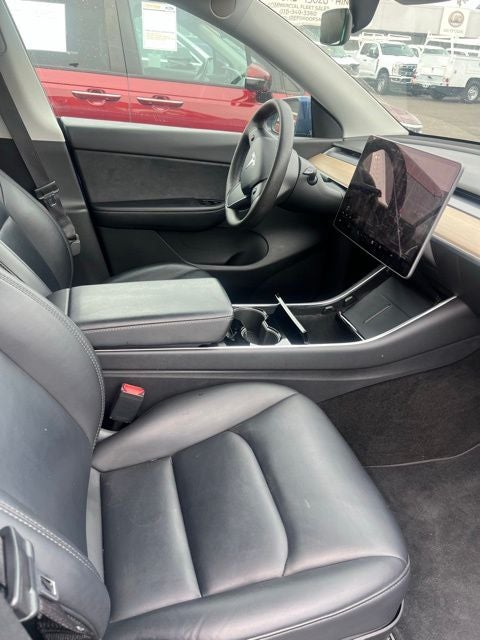 2021 Tesla Model Y Standard Range RWD