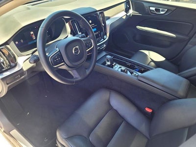 2024 Volvo S60 B5 Core Dark Theme