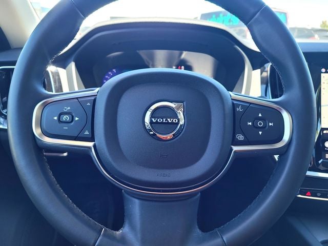 2024 Volvo S60 B5 Core Dark Theme