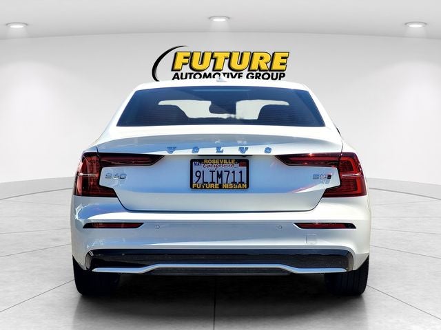 2024 Volvo S60 B5 Core Dark Theme