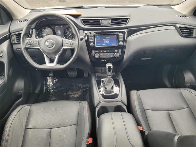 2017 Nissan Rogue Sport SL