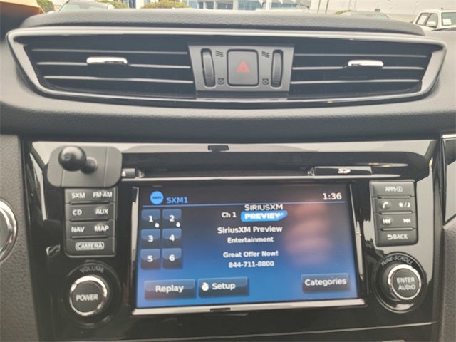 2017 Nissan Rogue Sport SL