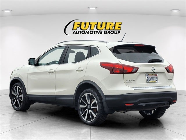 2017 Nissan Rogue Sport SL