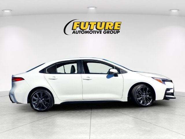2025 Toyota Corolla Hybrid SE