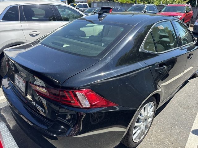 2016 Lexus IS 200t