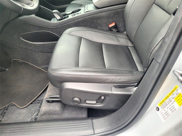 2021 Volvo XC40 Momentum AWD