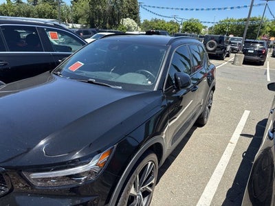 2019 Volvo XC40 R-Design