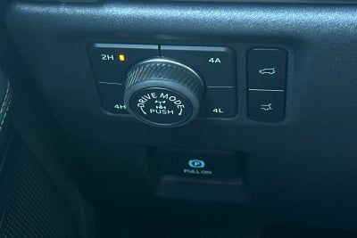 2025 Ford Expedition Tremor 4WD