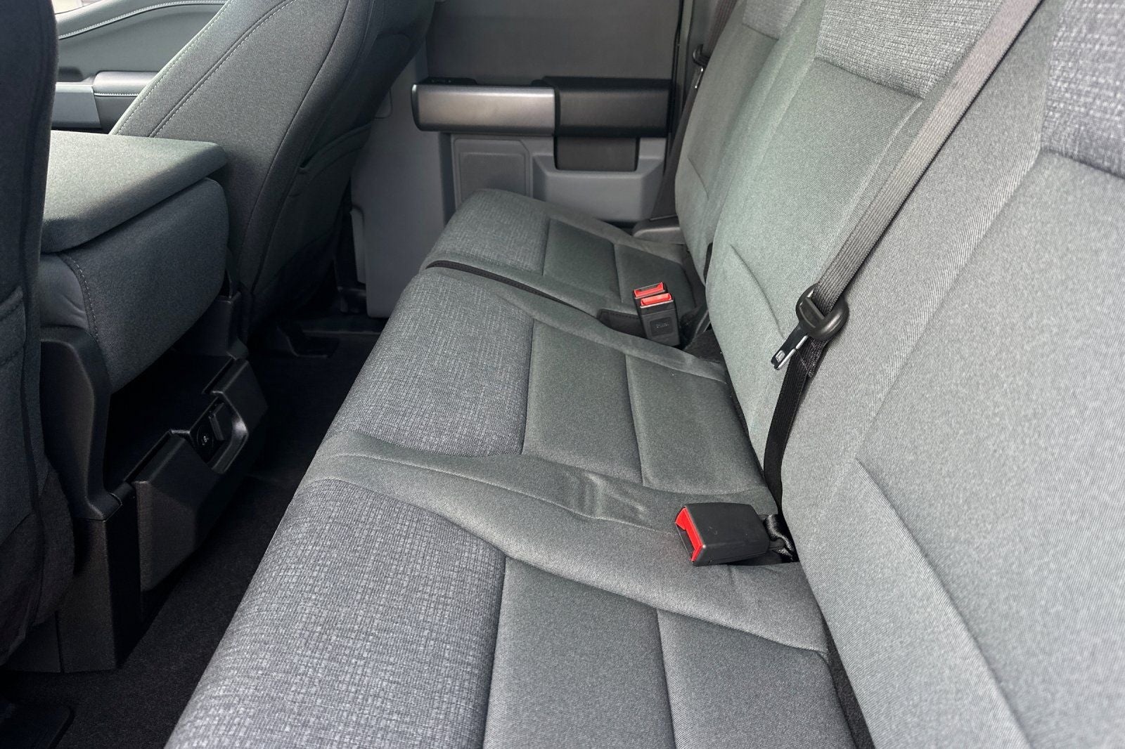 2025 Ford F-150 XLT 4WD SUPER CAB