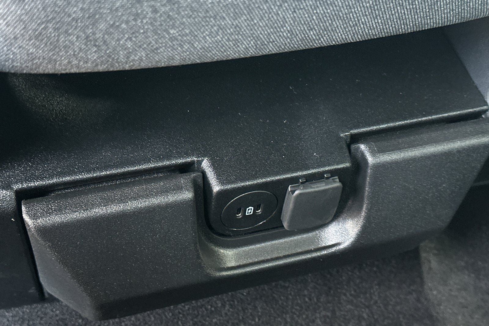 2025 Ford F-150 XLT 4WD SUPER CAB