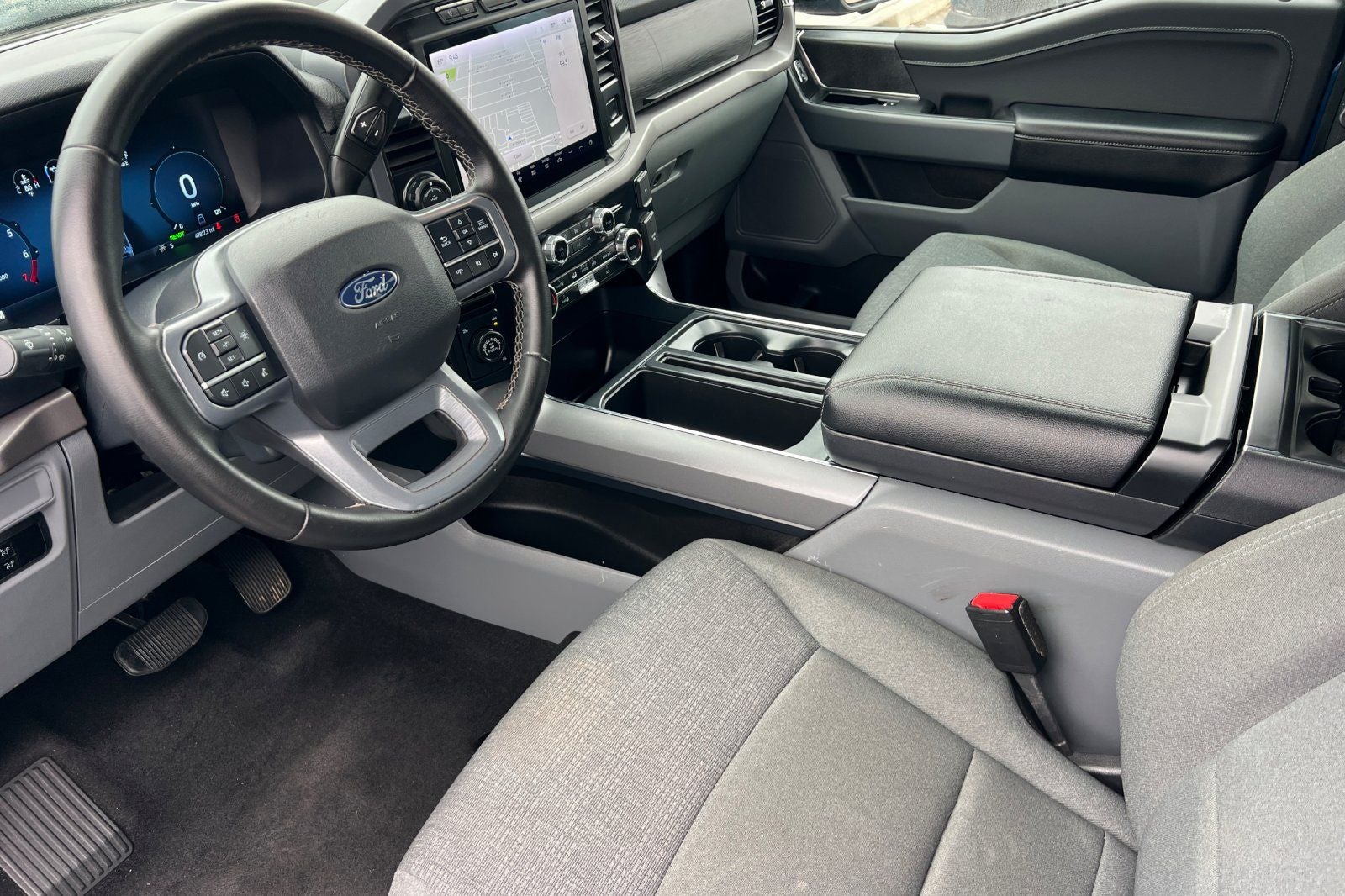 2024 Ford F-150 XLT 4WD