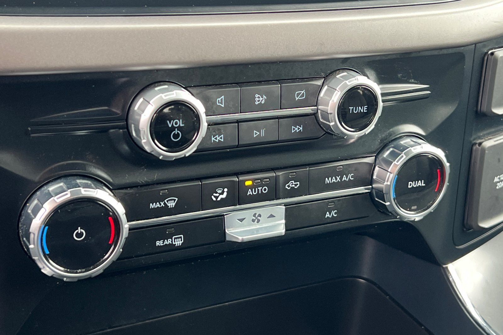 2024 Ford F-150 XLT 4WD